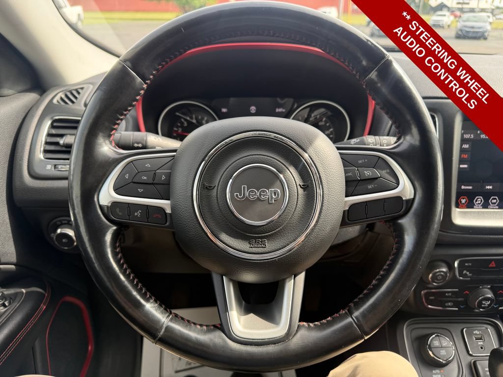 Used 2021 Jeep Compass Trailhawk AWD/4WD image 15