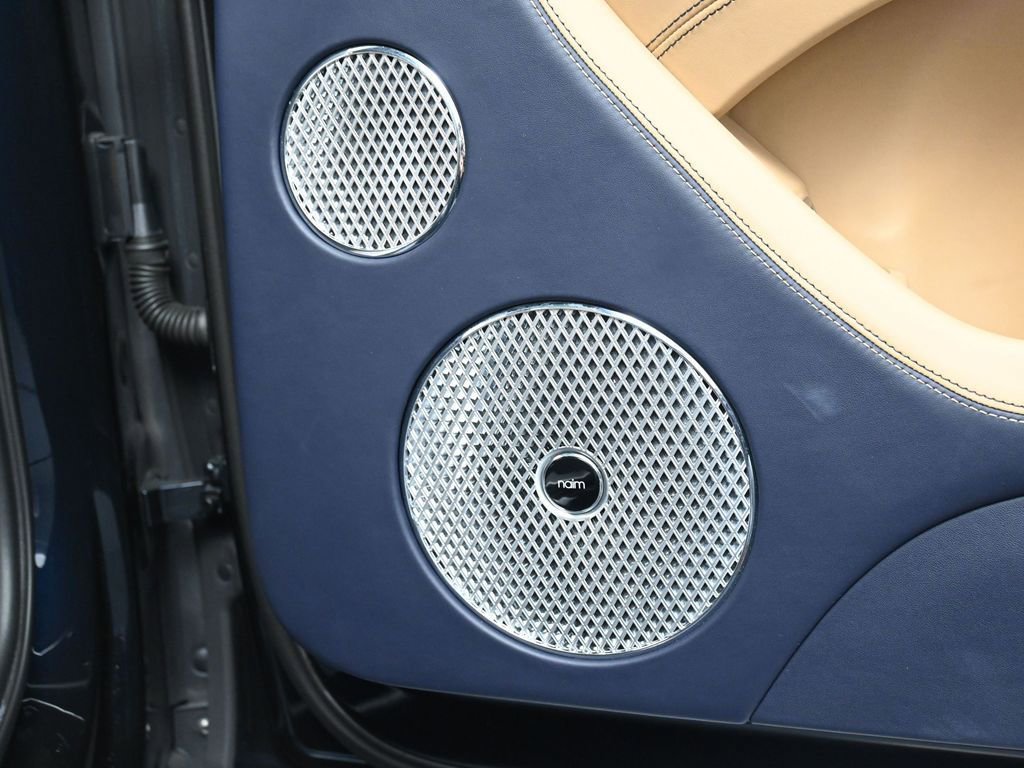 Certified 2023 Bentley Bentayga Extended Wheelbase AWD/4WD image 34