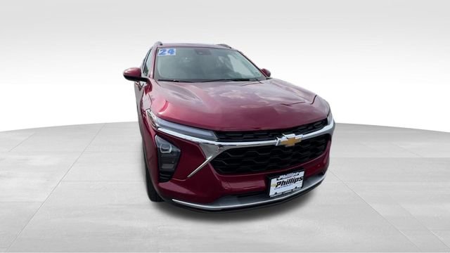 Certified 2024 Chevrolet Trax LT w/ Driver Confidence Package FWD image 9