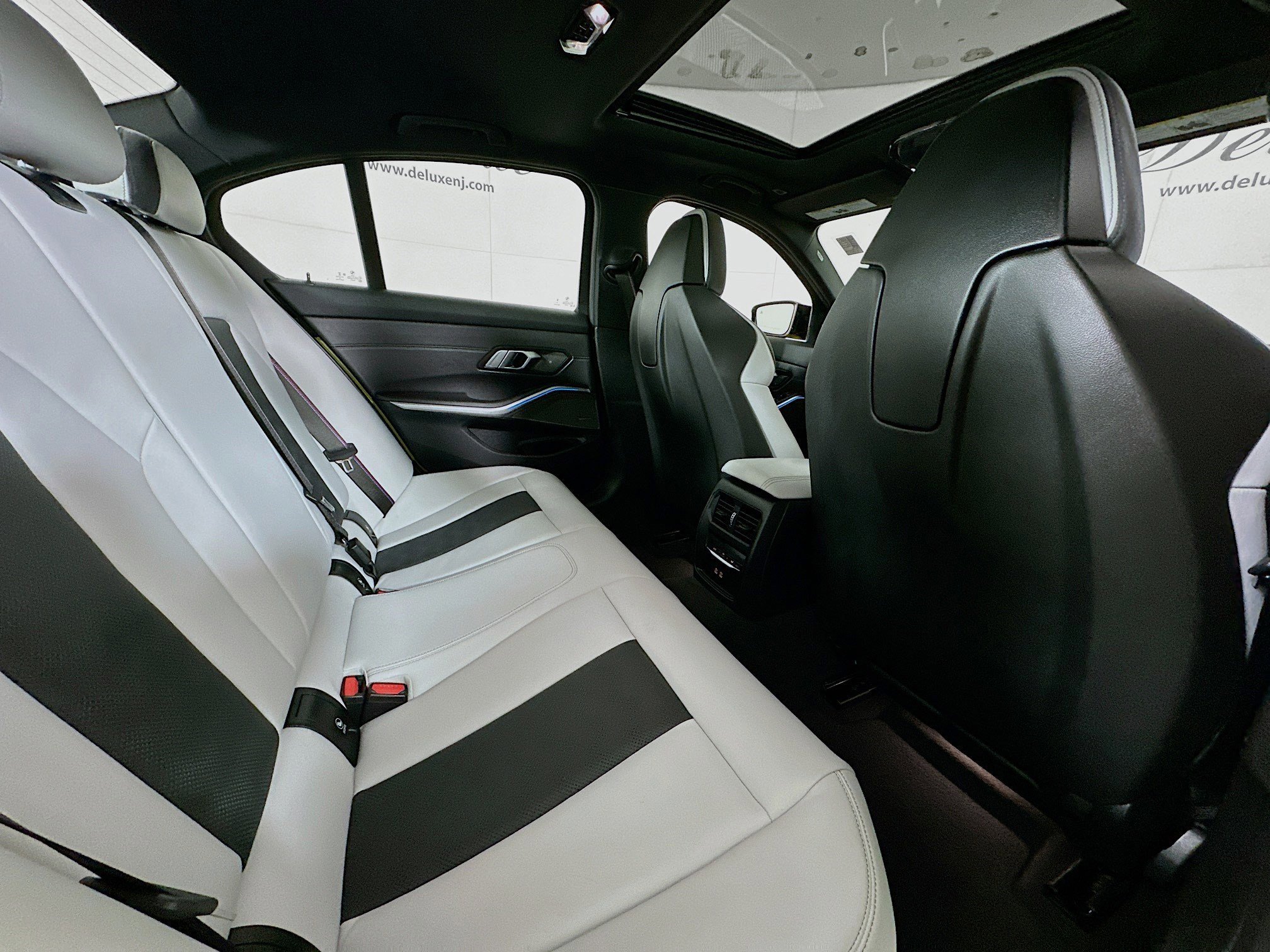 Used 2023 BMW M3 Competition image 28