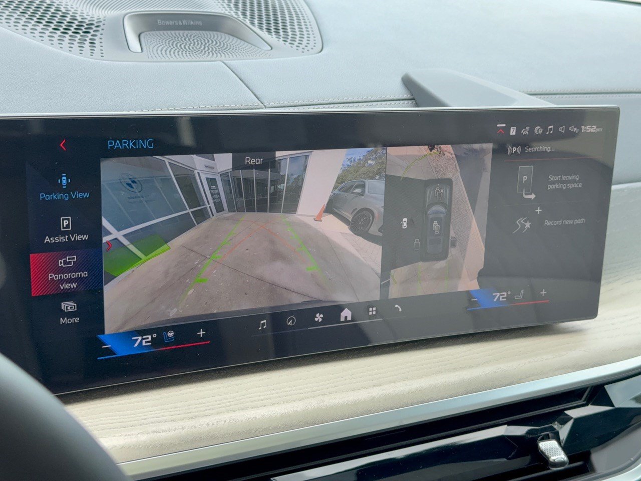 New 2027 BMW X7 M60i AWD/4WD image 24