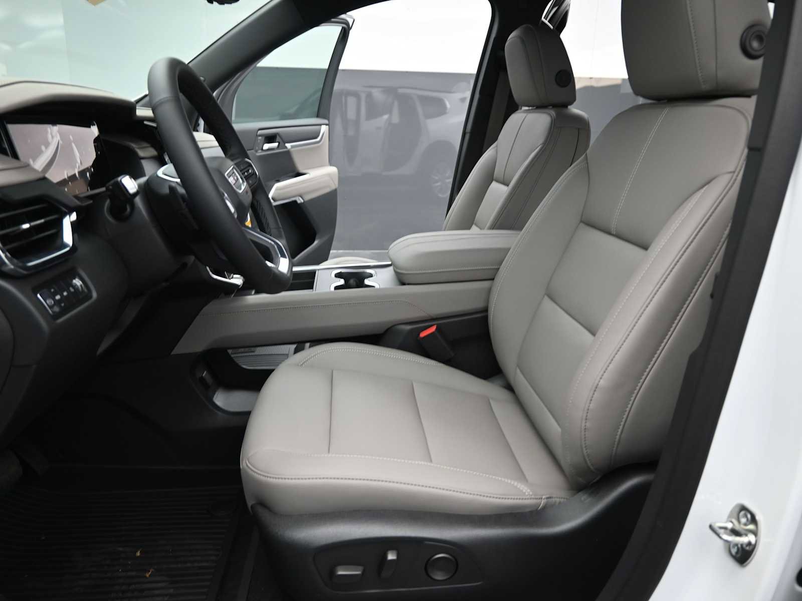 New 2026 GMC Acadia Elevation w/ Elevation Premium Package image 15