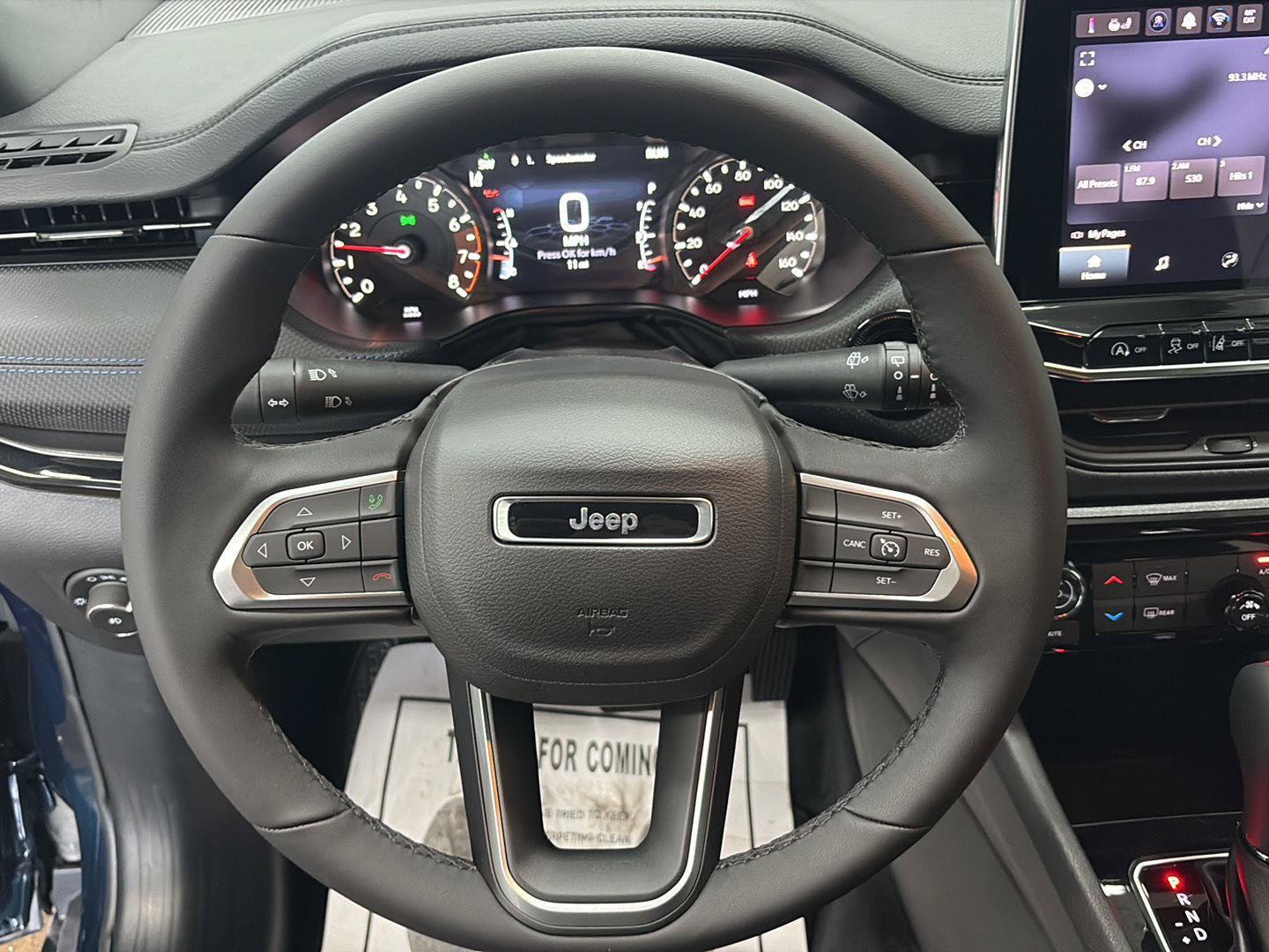 New 2026 Jeep Compass Latitude AWD/4WD image 8