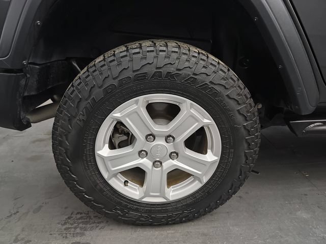 Used 2018 Jeep Wrangler Unlimited Sport S AWD/4WD image 20