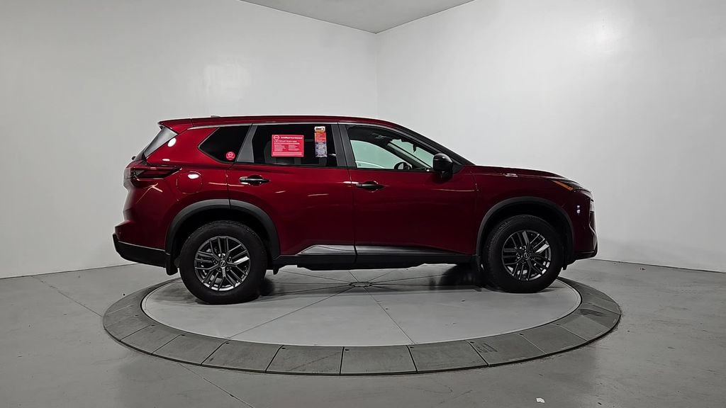 Certified 2025 Nissan Rogue S AWD/4WD image 8