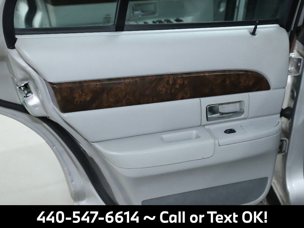 Used 2005 Mercury Grand Marquis LS image 25