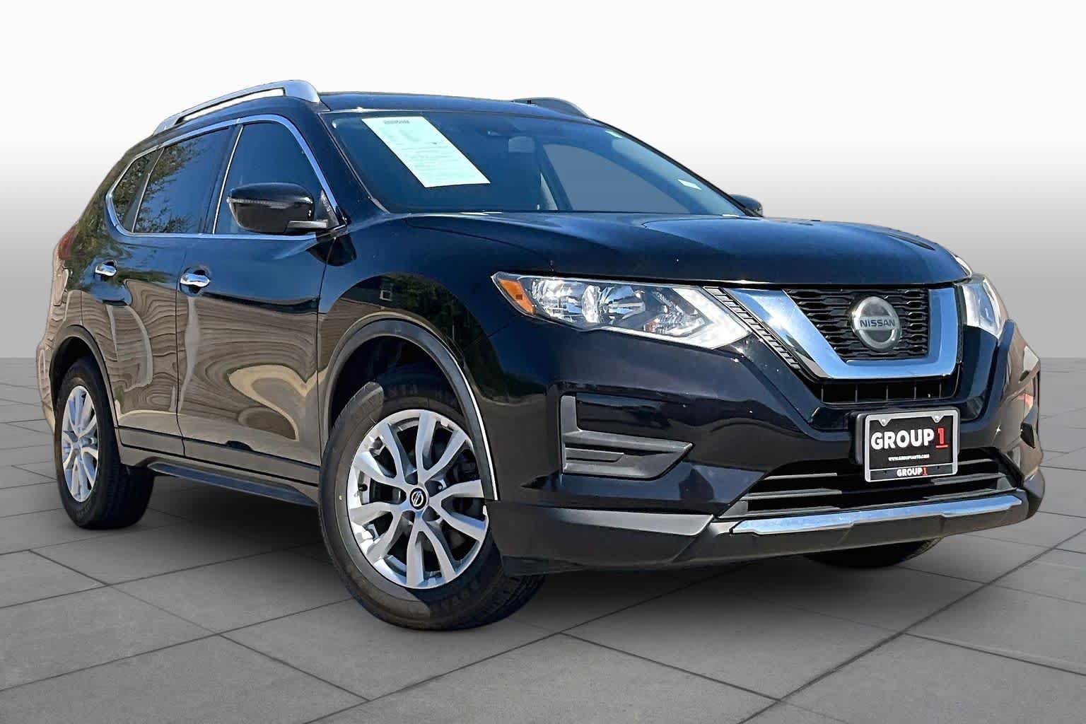 Certified 2019 Nissan Rogue SV FWD image 3