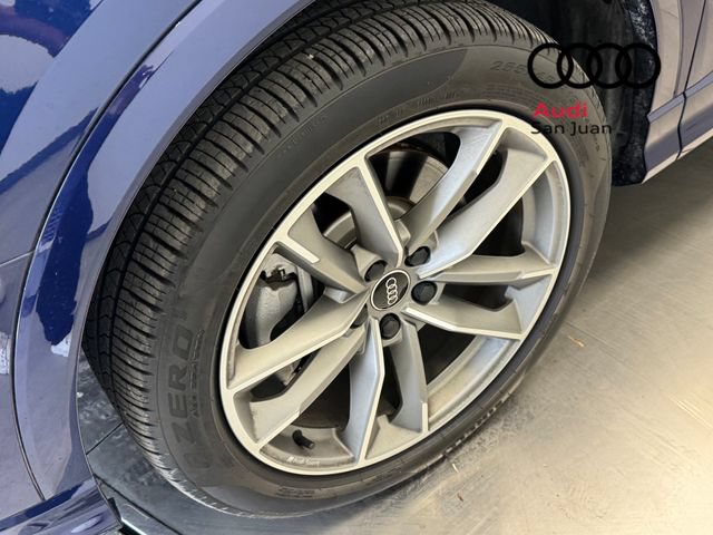 Certified 2025 Audi Q3 2.0T Premium w/ Convenience Package AWD/4WD image 5