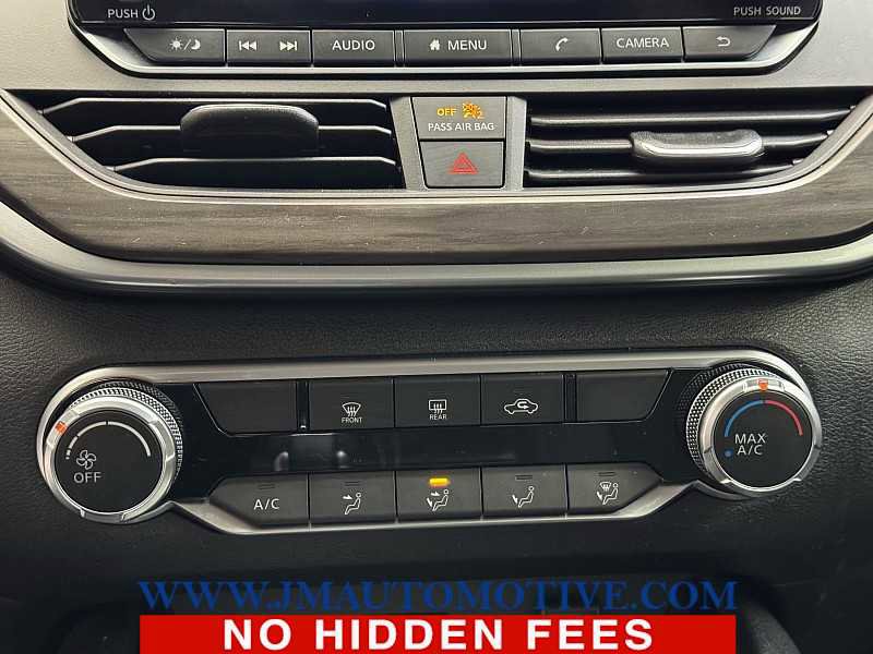 Used 2024 Nissan Altima 2.5 SV FWD image 35