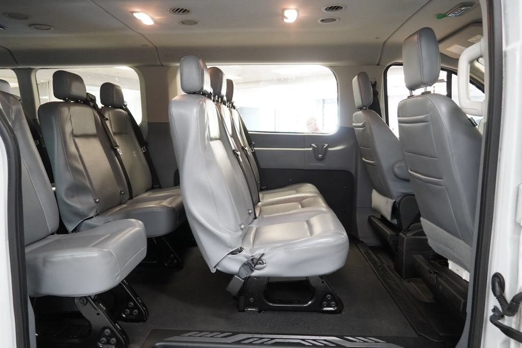 Used 2017 Ford Transit 350 XL RWD image 24