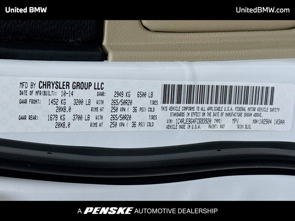 Used 2015 Jeep Grand Cherokee Limited w/ Luxury Group II image 15