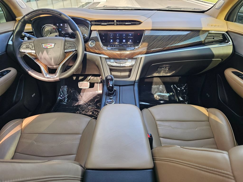 Certified 2023 Cadillac XT6 Sport w/ Platinum Package AWD/4WD image 20