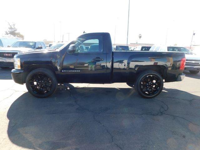 Used 2009 Chevrolet Silverado 1500 W/T w/ LS Package image 4