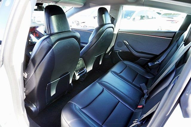 Used 2025 Tesla Model 3 Long Range image 18