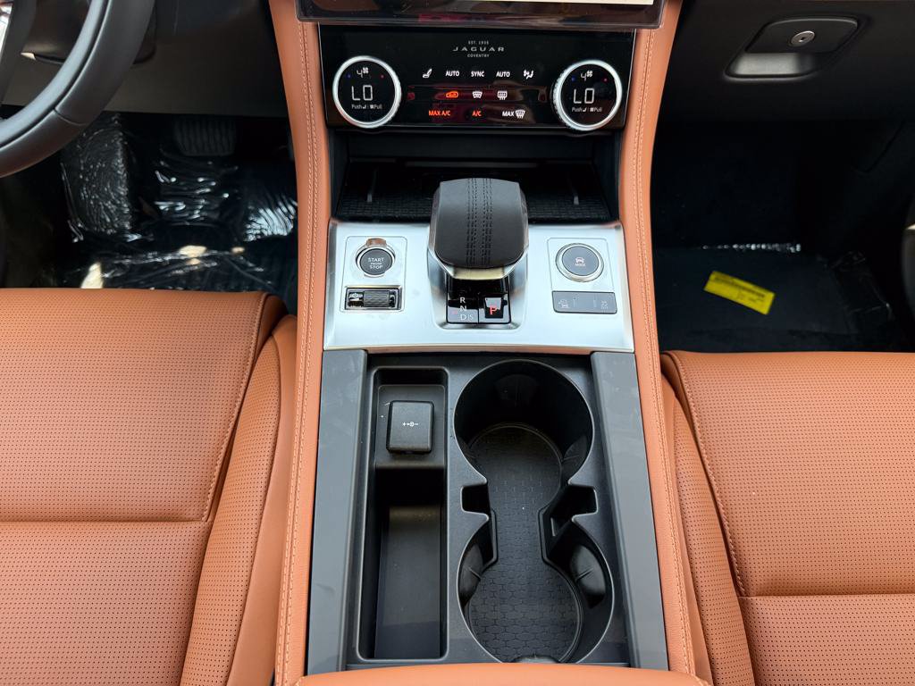New 2026 Jaguar F-PACE R-Dynamic S AWD/4WD image 24