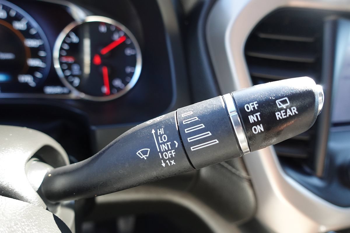 Used 2019 GMC Acadia Denali w/ Technology Package FWD image 56
