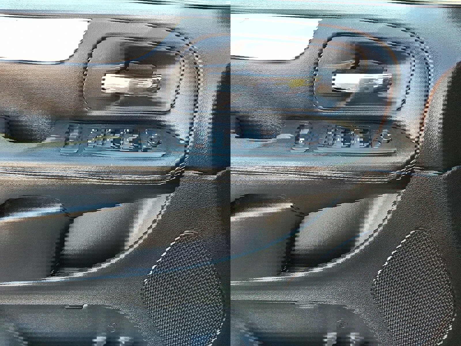 Used 2015 Dodge Grand Caravan SE w/ Quick Order Package 29E SE image 11