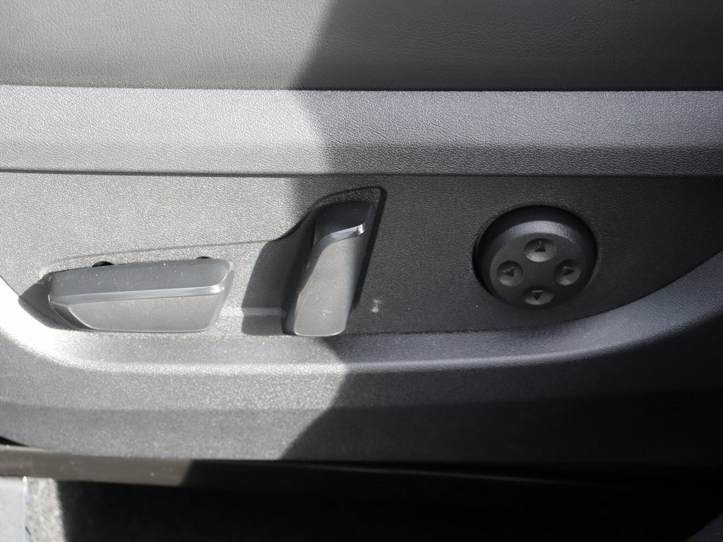 Certified 2025 INFINITI QX50 Sport image 18