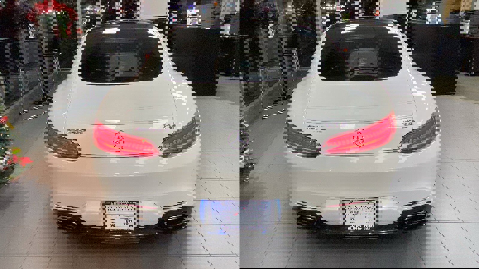 Used 2016 Mercedes-Benz AMG GT S image 21