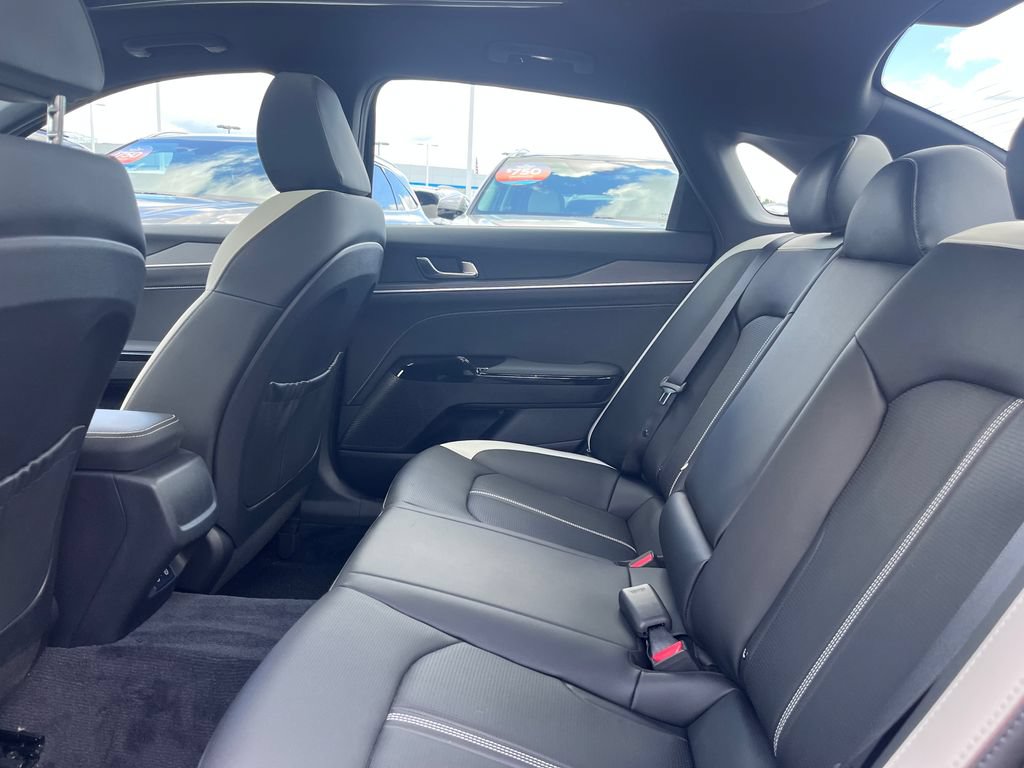 Used 2025 Kia K5 GT-Line w/ GT-Line Premium Package AWD/4WD image 20