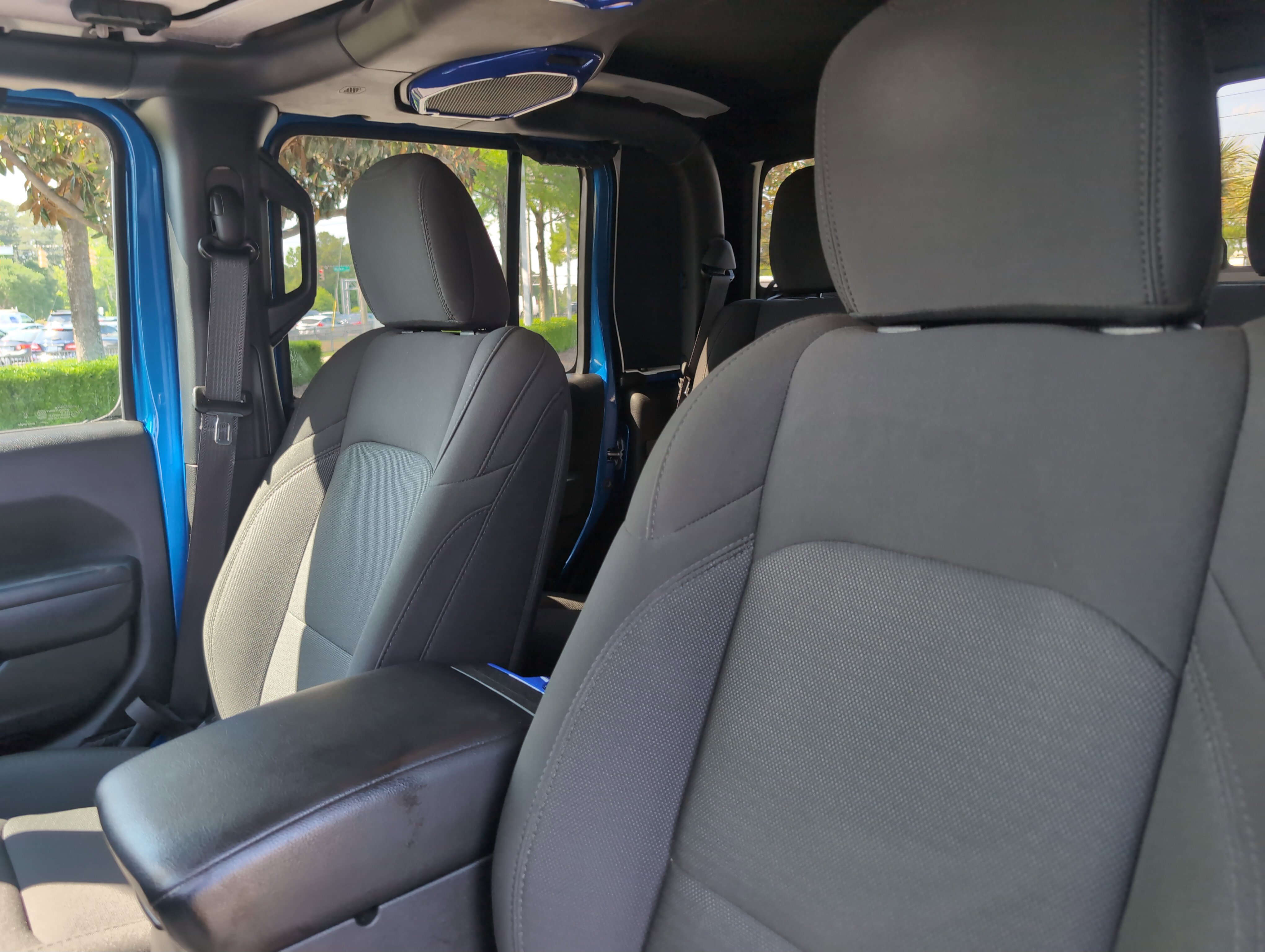 Used 2023 Jeep Gladiator Willys image 41