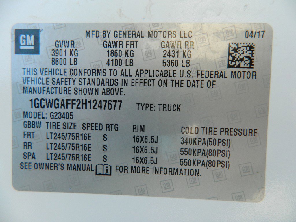 Used 2017 Chevrolet Express 2500 image 24