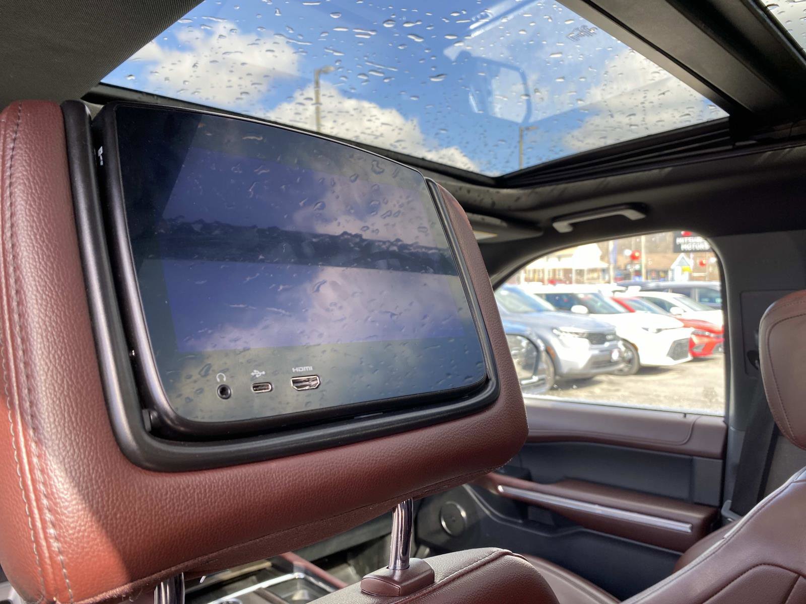 Used 2023 Ford Expedition Max Limited AWD/4WD image 23