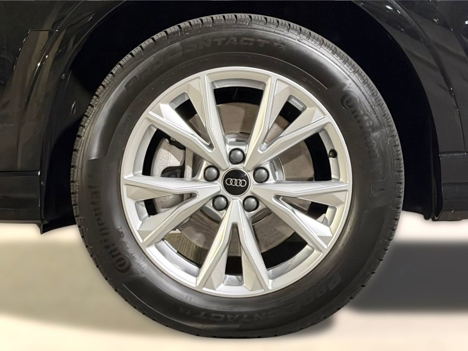 Used 2025 Audi Q3 2.0T Premium Plus w/ Premium Plus Package image 12