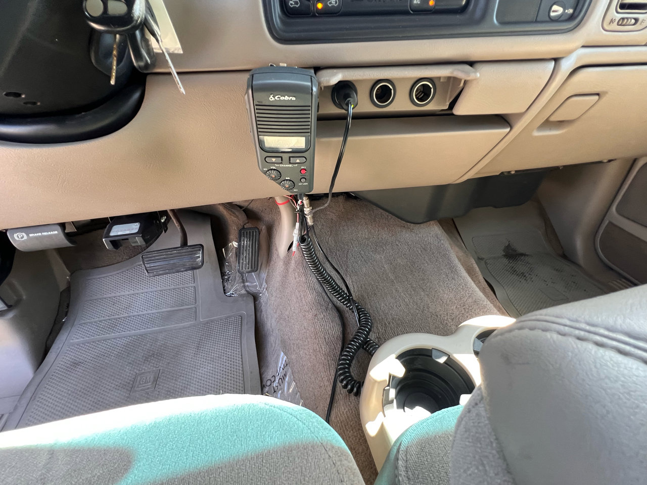 Used 2002 Chevrolet Silverado 2500 LS w/ Electrical Convenience Pkg image 47