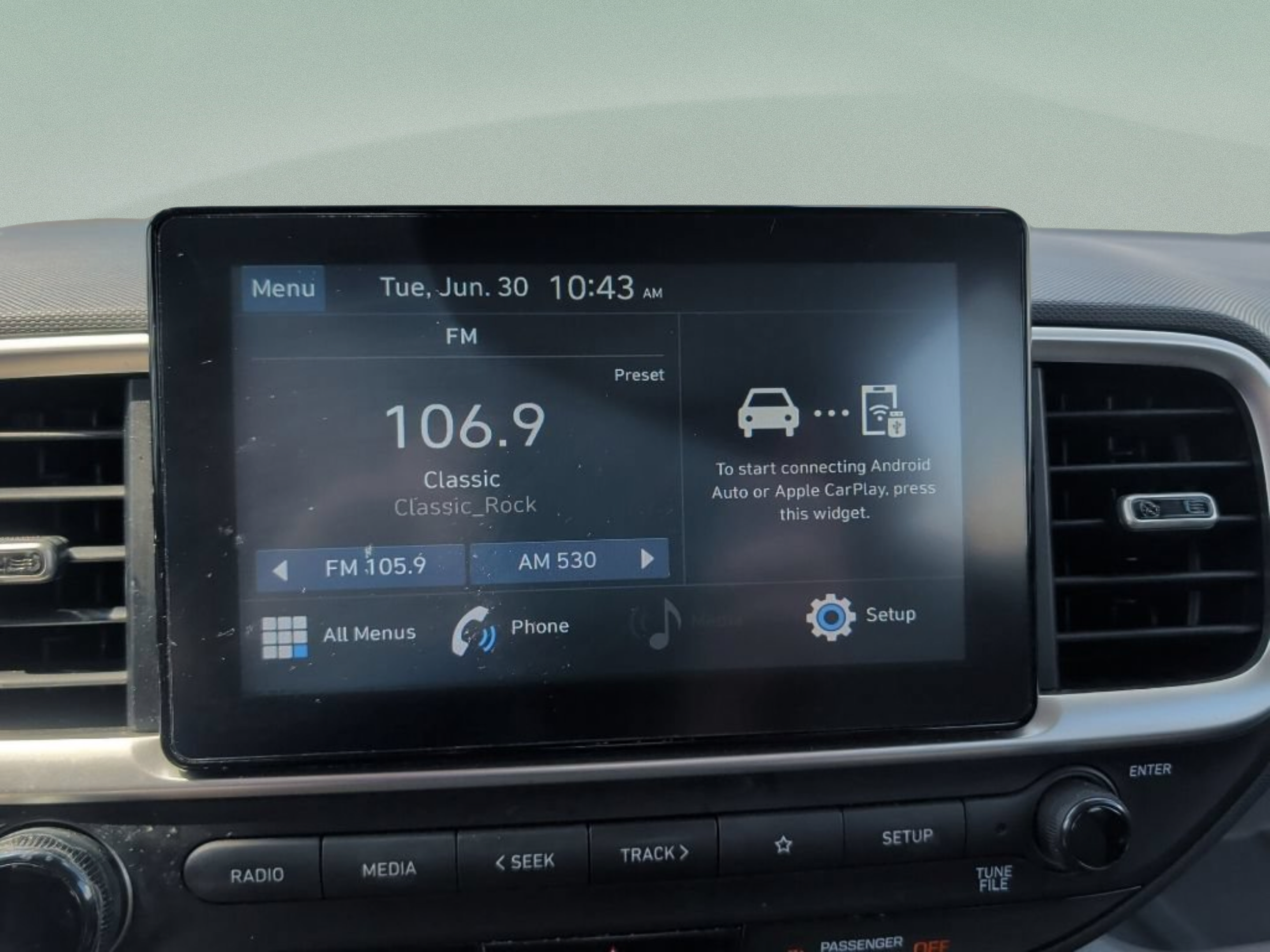 Used 2021 Hyundai Venue SEL FWD image 20