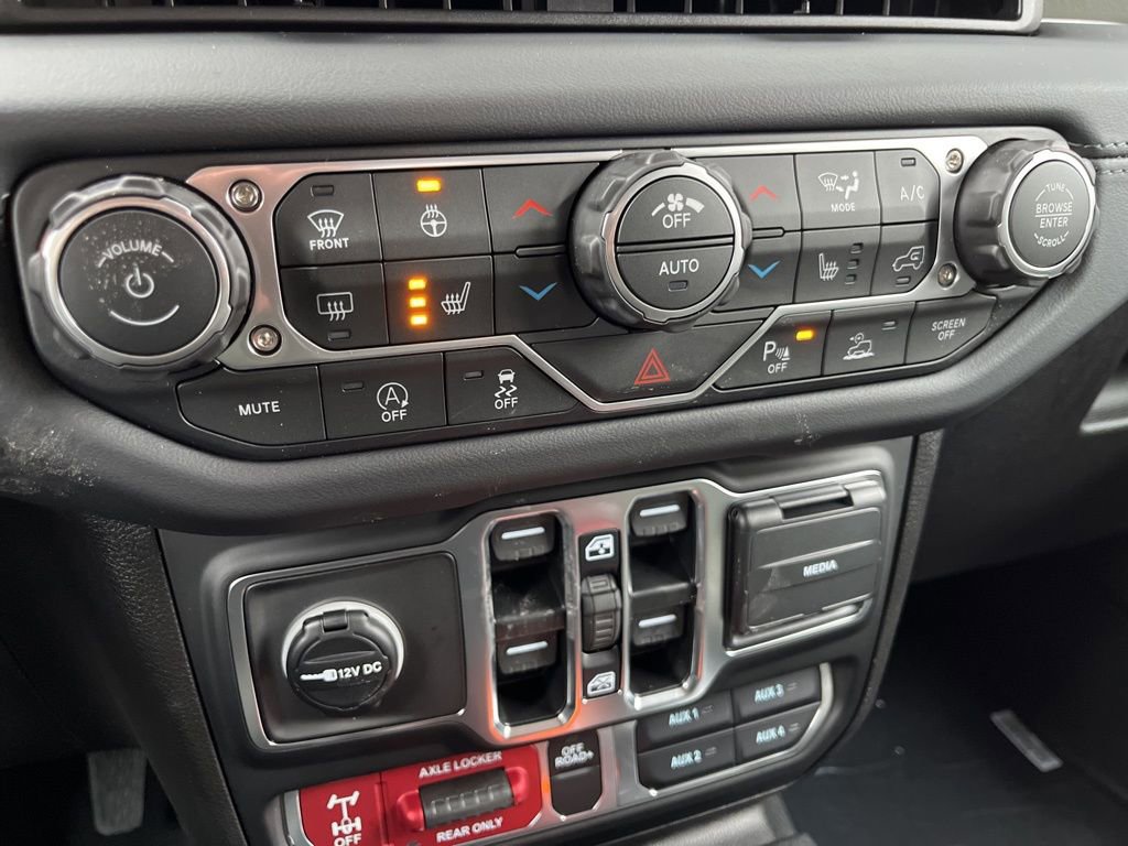 New 2026 Jeep Gladiator Mojave image 6