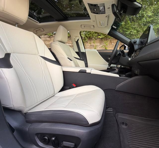 Certified 2023 Lexus ES 350 Ultra Luxury w/ Accessory Package (Z2) FWD image 29