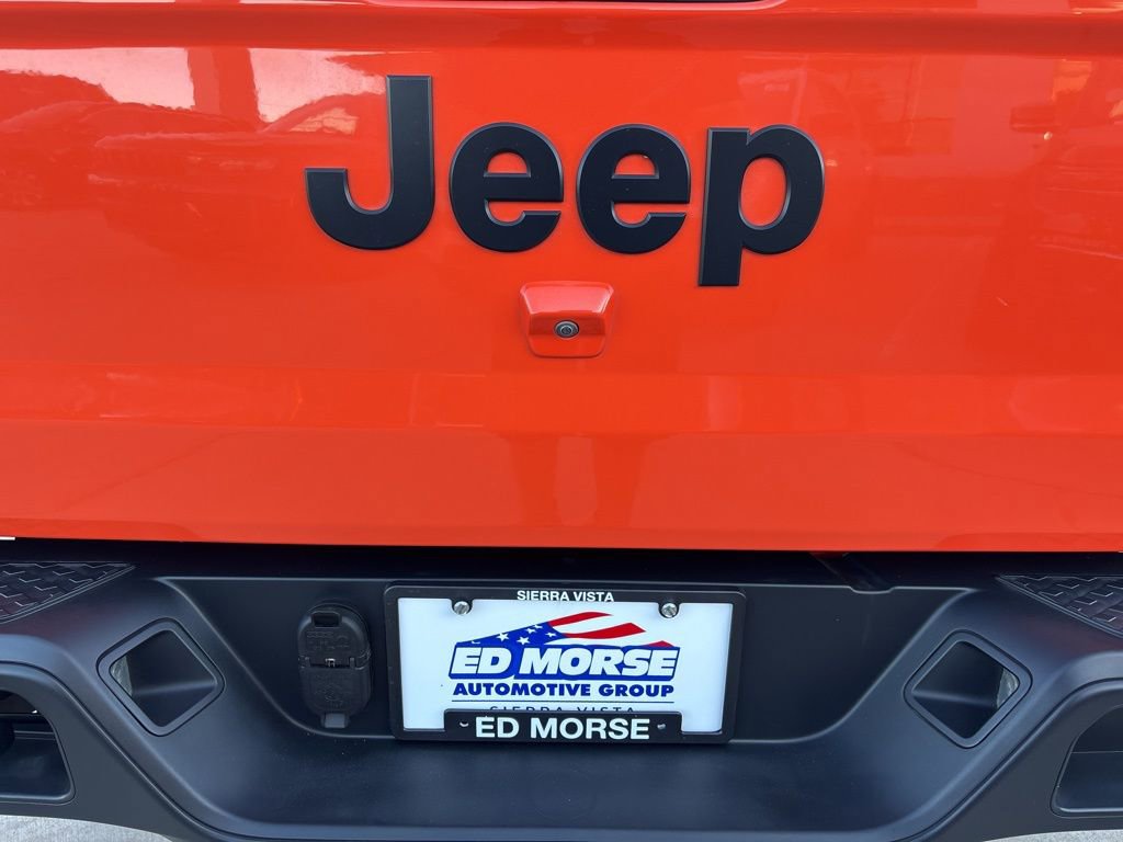 Used 2023 Jeep Gladiator Sport AWD/4WD image 49