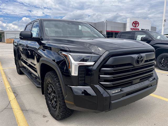 New 2026 Toyota Tundra SR5
