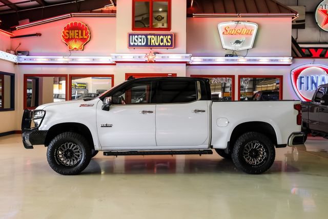 Used 2019 Chevrolet Silverado 1500 LTZ w/ LTZ Texas Edition AWD/4WD image 12