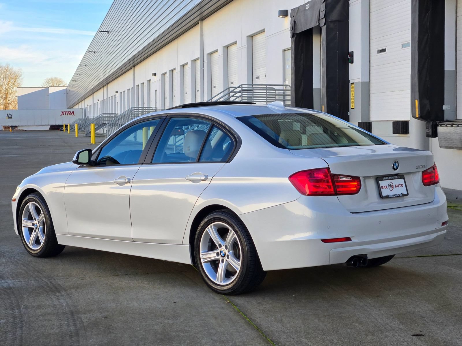 Used 2014 BMW 328i Sedan RWD image 6