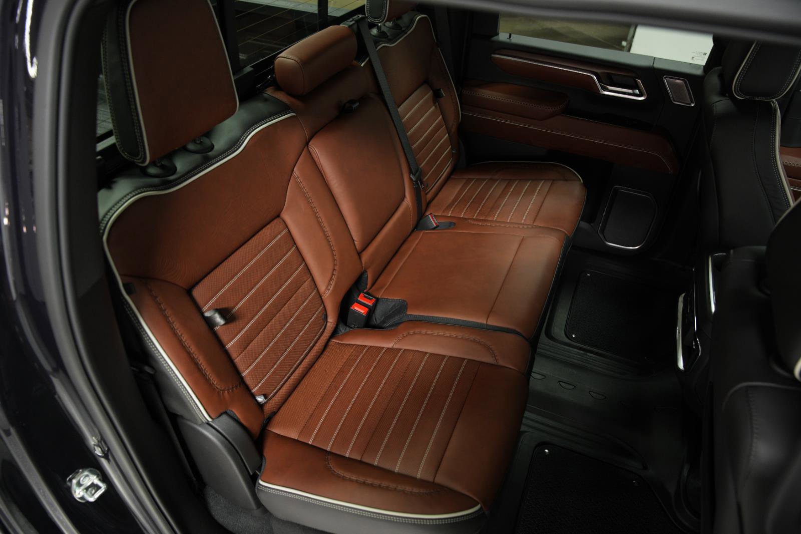 New 2026 GMC Sierra 2500 Denali Ultimate image 15