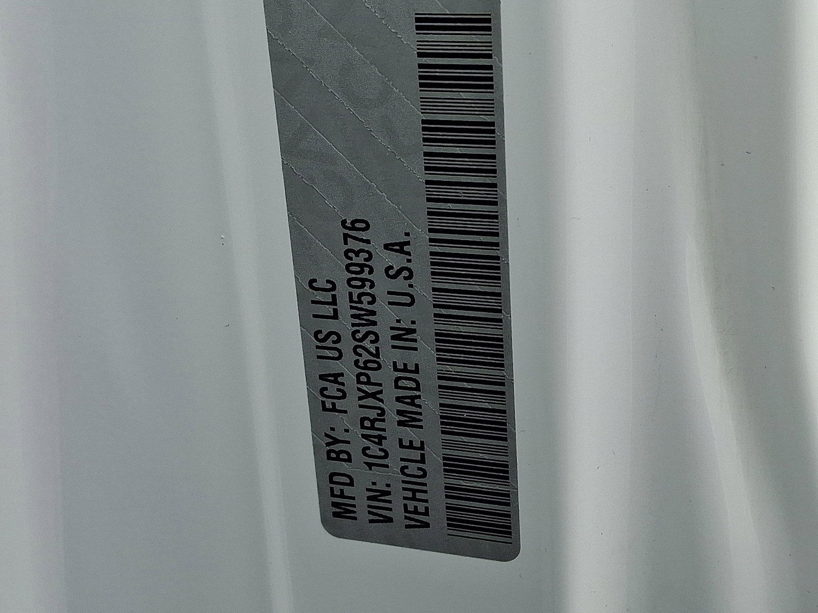 Certified 2025 Jeep Wrangler Unlimited Sahara w/ Safety Group image 25