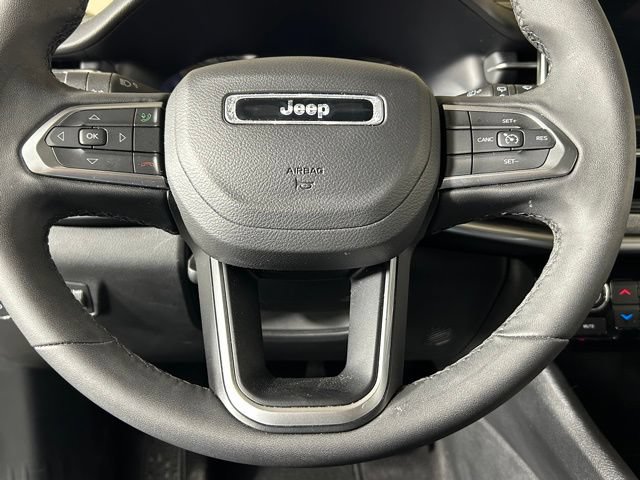 Used 2024 Jeep Compass Latitude AWD/4WD image 23