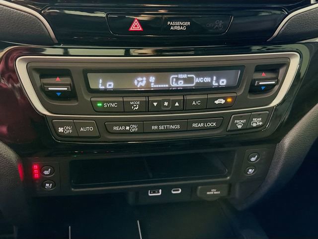 Used 2025 Honda Ridgeline Black Edition image 19