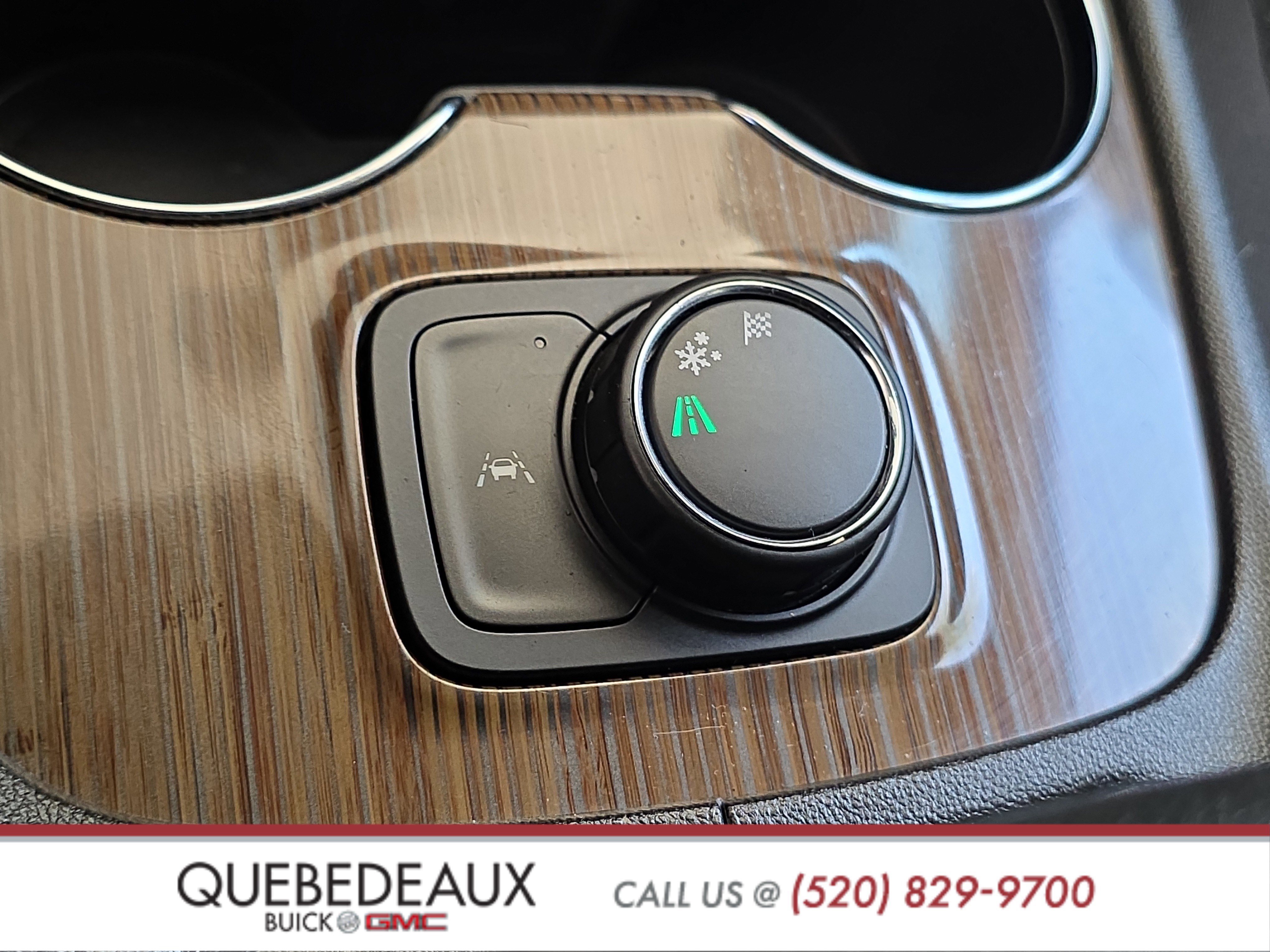 Used 2022 GMC Acadia SLE FWD image 23