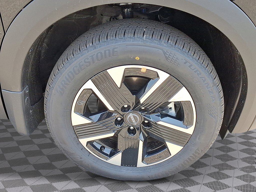 New 2027 Nissan Kicks SV AWD/4WD image 9