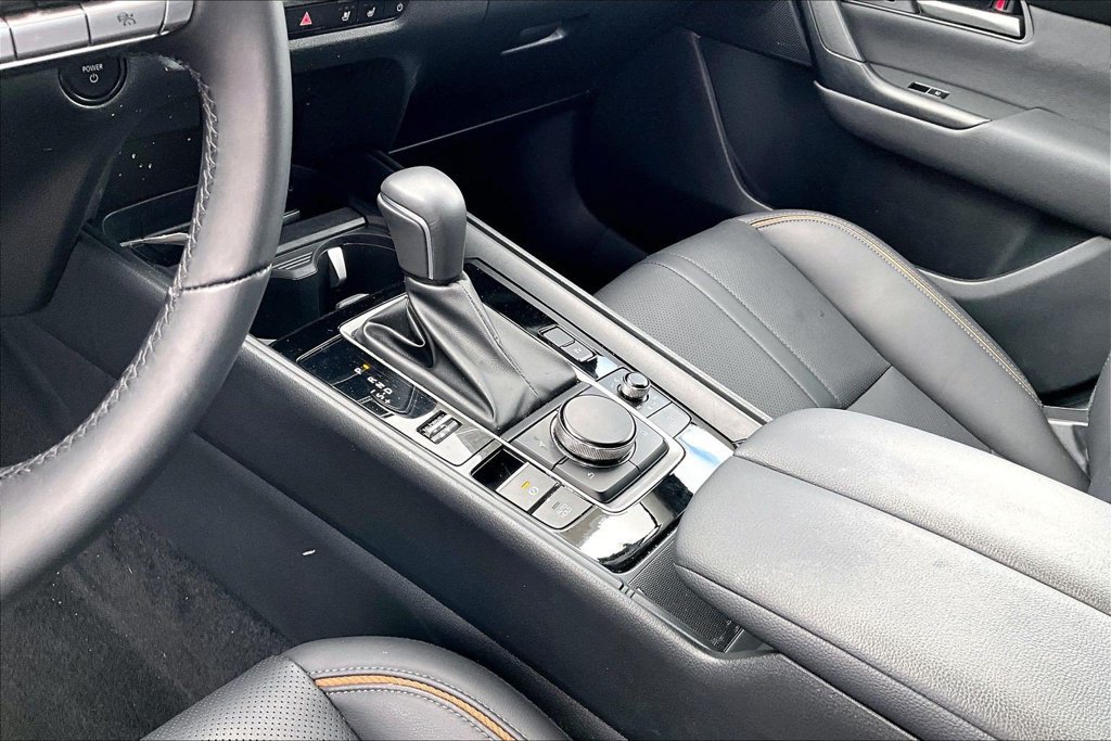 Certified 2026 MAZDA CX-50 AWD 2.5 Hybrid w/ Premium Pkg image 10