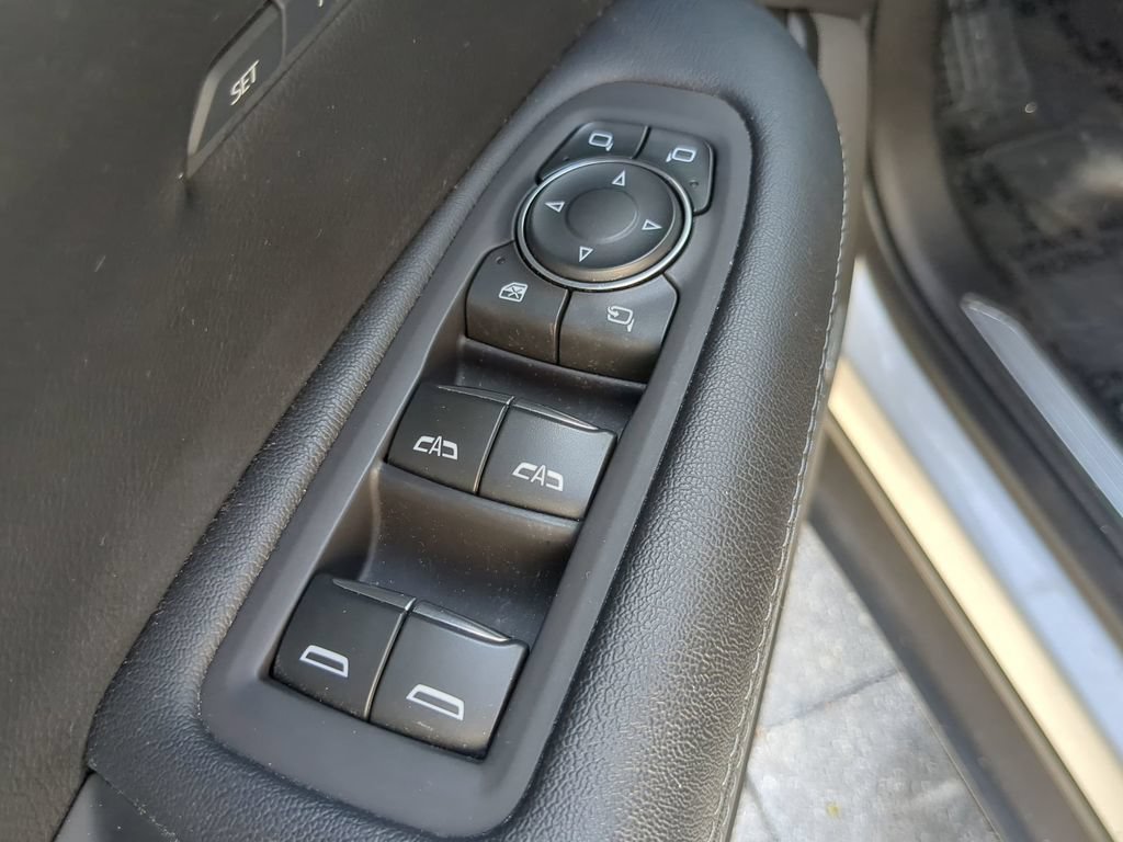Used 2020 Cadillac XT5 Sportv AWD/4WD image 19