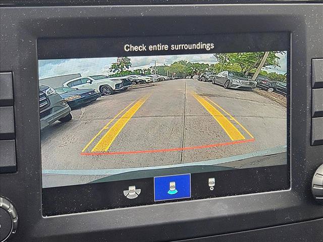 Used 2023 Mercedes-Benz Metris Passenger image 10