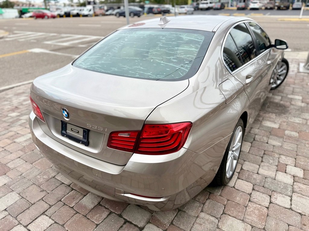 Used 2016 BMW 535i Sedan w/ Driver Assistance Package RWD image 2