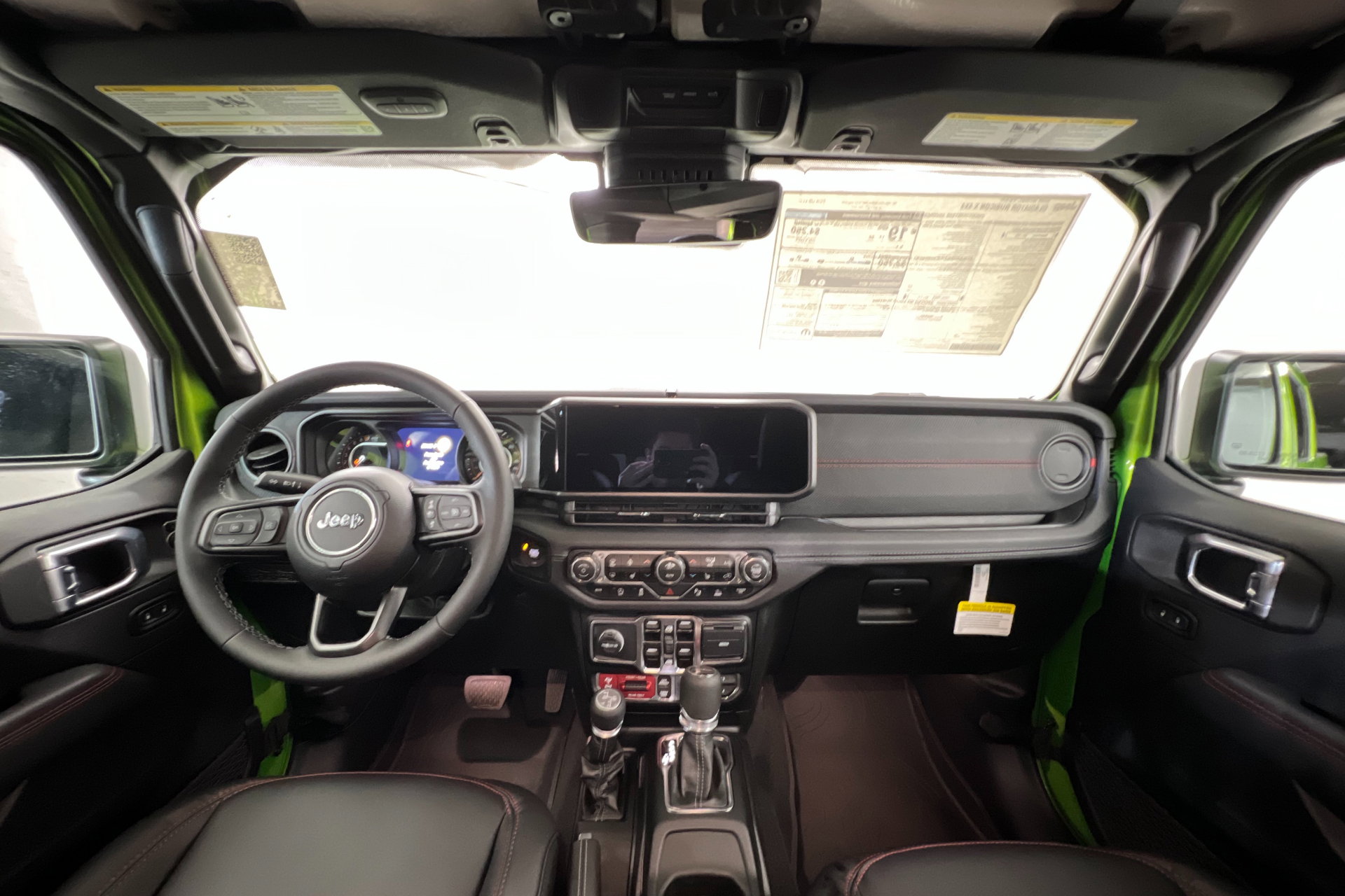 New 2025 Jeep Gladiator Rubicon AWD/4WD image 9