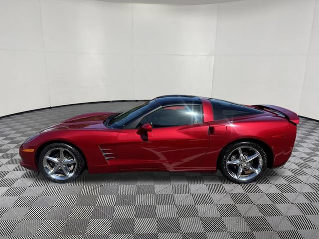 Used 2011 Chevrolet Corvette Coupe w/ Preferred Equipment Group RWD image 8