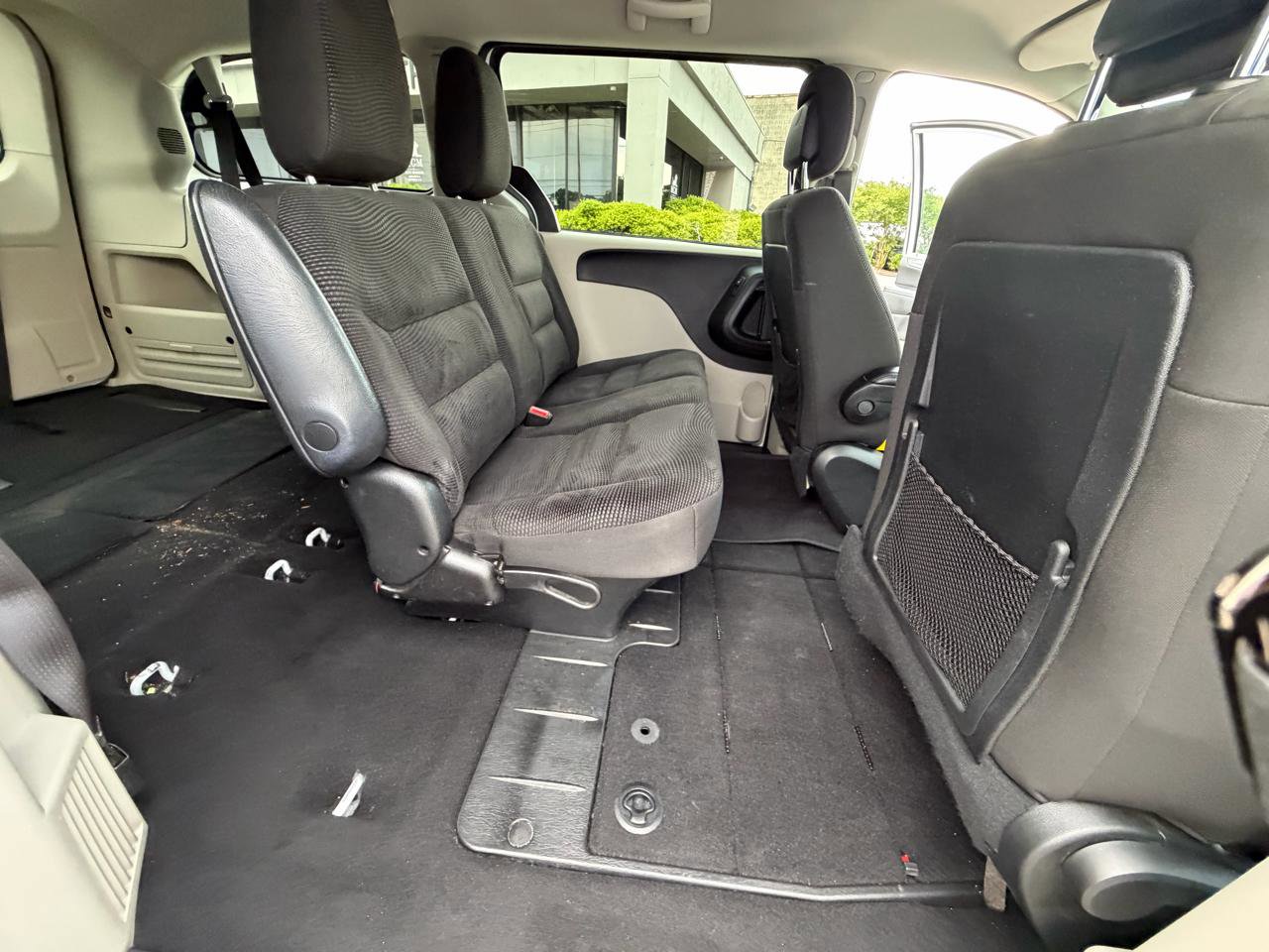 Used 2020 Dodge Grand Caravan SE FWD image 38