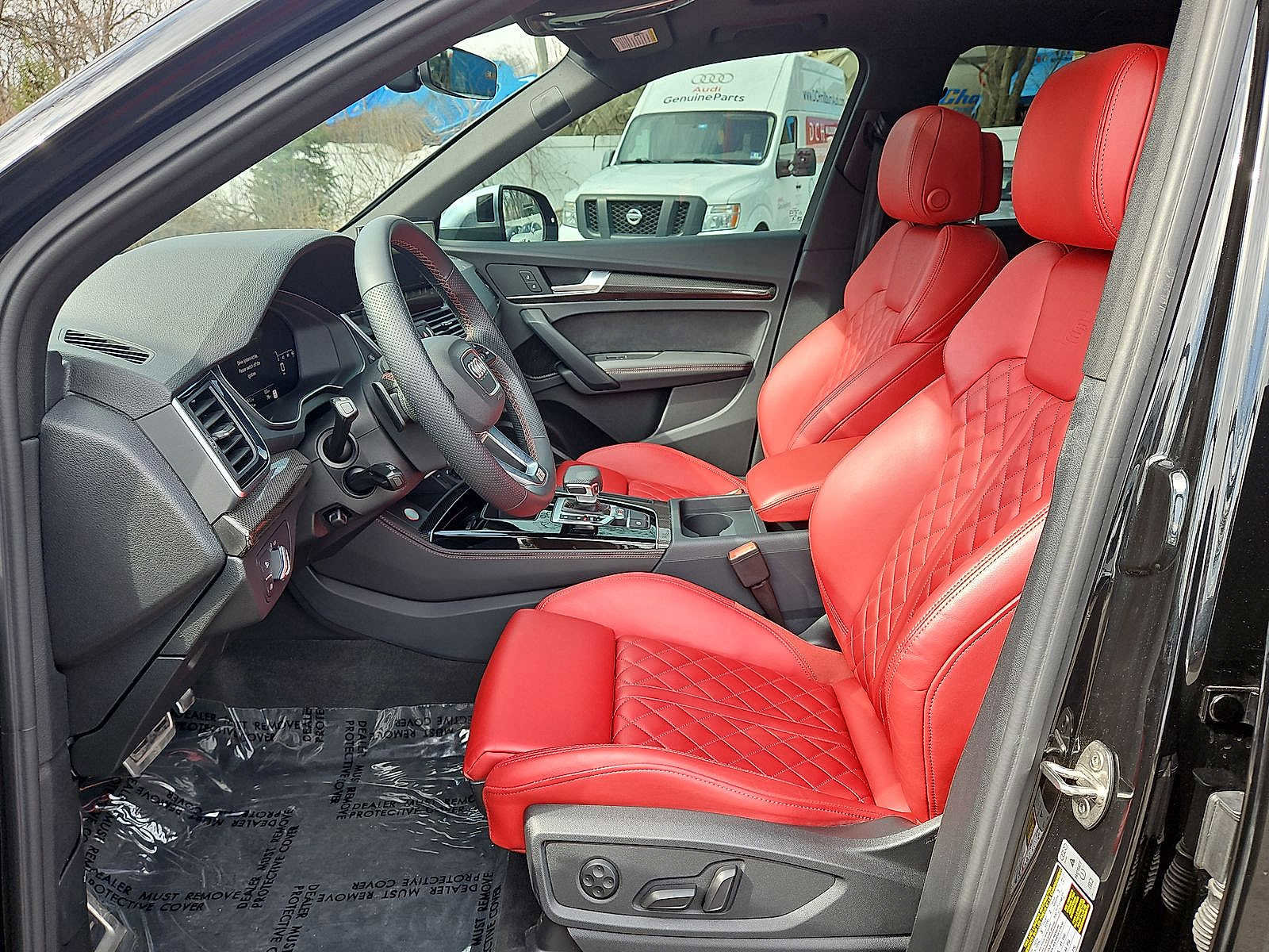 Certified 2025 Audi SQ5 Premium Plus w/ Premium Plus Package image 11